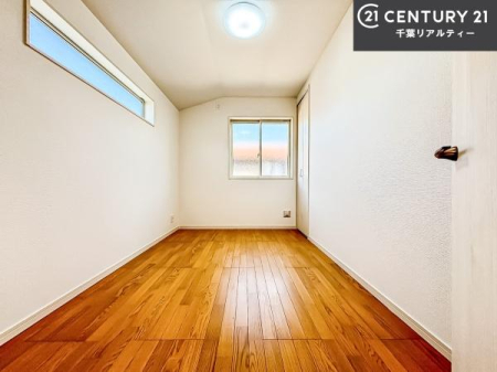 �m�� 2�ʍ̌����m�ۂ������邢�����́A���ʂ����ǂ��A���邭��ϋ��S�n�̗ǂ���ԂƂȂ��Ă���܂��B�����b�N�X���ĉ߂�����S�n�̗ǂ��������ł��I���̖ڊo�߂��X�b�L�����܂��ˁI