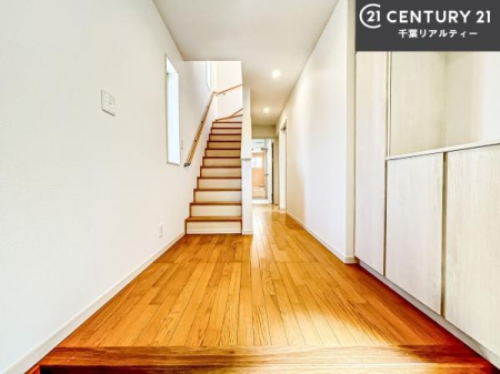 ���� ���ċA���Ă��Ă��A�������܁I�����������Ȃ�A�D�����}������Ă�����ԂɂȂ��Ă��܂��B
���邭��������錺�ւł��I