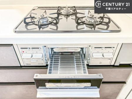 �L�b�`�� �R�����͎O������̂ł������̓����i�s���ł��܂��B
�������O�����t���ł��B�����X�y�[�X���L�X���Ă���׍�Ƃ����₷���I�g�����肪�ǂ��V�X�e���L�b�`���ł��I