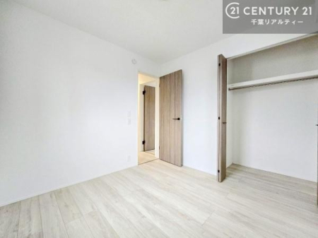 �Q�� �D���������������ޗm���́A���̖ڊo�߂��C�������ǂ������ł��ˁB���������Ԃ��������Ɖ߂������Ƃ��ł��܂��B�D�����F�����̃t���[�����O���ǂ�ȉƋ�ɂ��}�b�`���܂��I