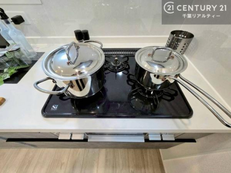 �L�b�`�� �R�����͎O������̂ł������̓����i�s���ł��܂��B
�������O�����t���ł��B�����X�y�[�X���L�X���Ă���׍�Ƃ����₷���I�g�����肪�ǂ��V�X�e���L�b�`���ł��I