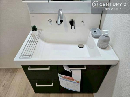 ���ʑ�E���ʏ� �[�����ʑ�{�E���́A�������˂ɂ����̂ł�����ꂪ�y�X�I���������ۂĂ܂��I
�L���C�Ȑ��ʏ��Ŏ��������̃��`�x�[�V�������オ��܂��ˁI