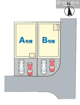 ���} �J�[�X�y�[�X��2�䕪���m�ۂ��Ă���܂��i�Ԏ�ɂ��j�B
�Z�J���h�J�[���������̂��ƒ�͂������A���q���ɂ���Ƃ�������Ă����p������������S�̎d�l�ł��B