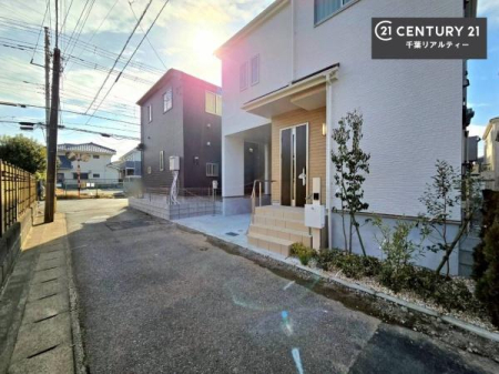 �O�ʓ��H�܂ތ��n�ʐ^ ���ӊ���A���q�l�̂���]�ɍ������������ꏏ�ɂ��ē���v���܂��B�Z��[���A�h�o�C�U�[�ɂ�邲���k������܂��B���Ђ͂��₢���킹�ɑ��Ή����܂��I���҂������܂���I