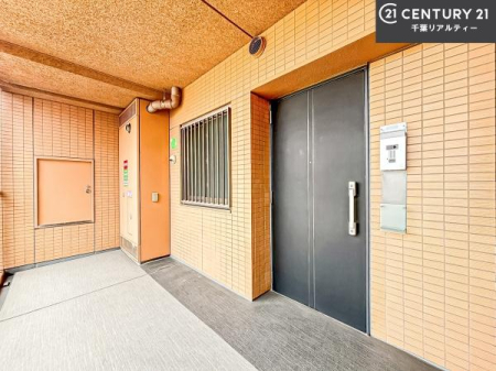 ���̑� �u���̕����C�ɂȂ�I�v�u�������Ăǂ�ȏ��H�v�u�����Əڂ����m�肽���I�v�Ǝv������A���C�y�ɂ����k���������B