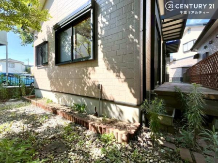 �� ����X�y�[�X���I
�K�[�f�j���O��ƒ�؉����y���߂ăA�E�g�h�A�̎�����������ł��ˁI