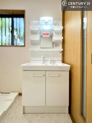 ���ʑ�E���ʏ� �g�Ȃ�𐮂�����ʏ��́A���������厖�ł��I������̐������̂��镵�͋C�����o�I�C�����悭���g�����������܂��B