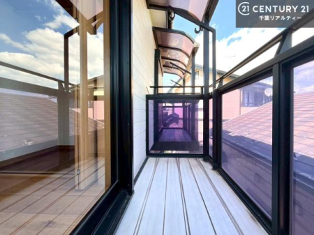 �o���R�j�[ �z������ǍD�ȃo���R�j�[�ł��I���ꂽ���ɂ͐�������n����J���I�Ȏ��Ԃ��y���߂܂��B