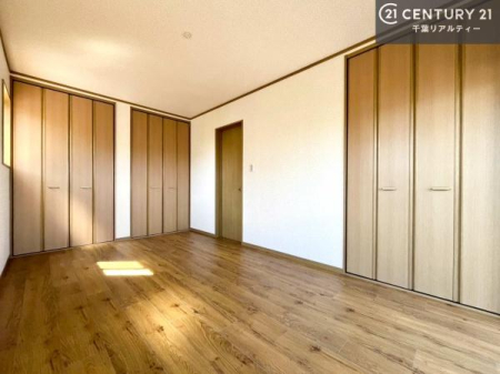 �Q�� ���[�͂̂���m���ł��B����������������L�X�Ǝg���ċC�������ǂ��ł��I
�L���C�Ȗ��邢�������ŉ߂����̂́A�X�ɂ̂�т�������ł��܂��ˁI