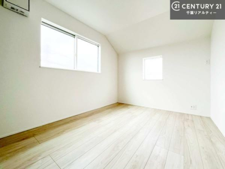 �q������ �|���o�������Ȃ��������́A���q�l�̂������Ƃ��Ă����S�ł��I
���[�X�y�[�X���[�����Ă���̂ŎU�炩�������������T�b�ƕЕt�����܂��I