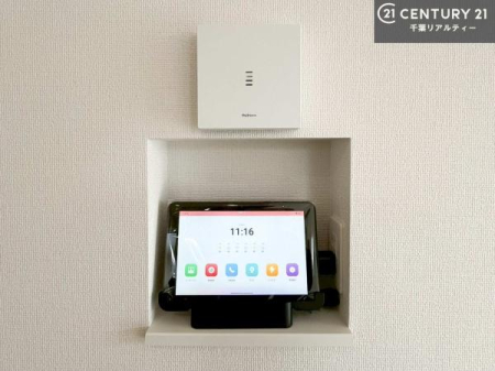 ���̑� TV���j�^�[�t�C���^�[�t�H���������B���K�҂̊���m�F���Ă���Ή��ł��邽�߁A�h�Ɩʂɂ��z�����ꂽ���S�̐ݔ��ł��B