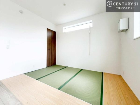 �a�� ���r���O�ɂ����X�y�[�X�͂��q�l�̂����Q��A������Ƃ����x�e��A�C���������ȂǑ��p�r�ɂ��g�����������܂��I