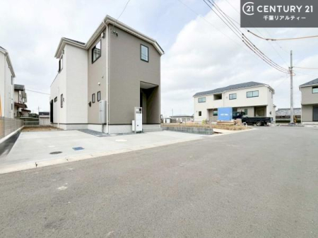 �O�ʓ��H�܂ތ��n�ʐ^ ���ӊ���A���q�l�̂���]�ɍ������������ꏏ�ɂ��ē���v���܂��B�Z��[���A�h�o�C�U�[�ɂ�邲���k������܂��B���Ђ͂��₢���킹�ɑ��Ή����܂��I���҂������܂���I