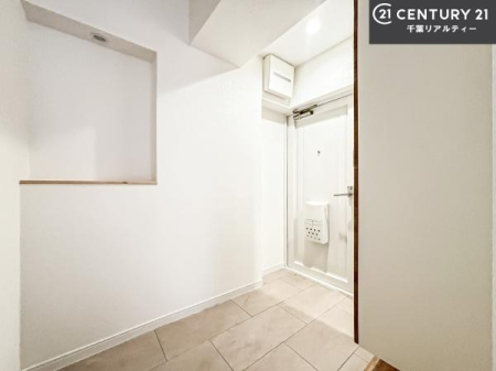 ���� ���ċA���Ă��Ă��A�������܁I�����������Ȃ�A�D�����}������Ă�����ԂɂȂ��Ă��܂��B
���邭��������錺�ւł��I