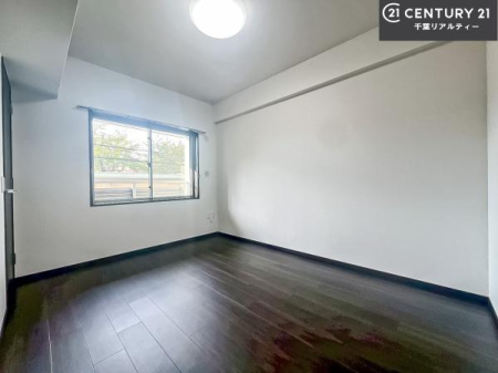 �q������ �|���o�������Ȃ��������́A���q�l�̂������Ƃ��Ă����S�ł��I
���[�X�y�[�X���[�����Ă���̂ŎU�炩�������������T�b�ƕЕt�����܂��I