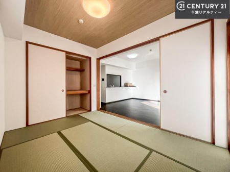 �a�� ���r���O�Ɨאڂ����a���͉Ǝ��̋x�e�X�y�[�X��L�b�Y�X�y�[�X�Ƃ��Ċ��p����̂��悳�����ł��ˁI
�a���̎g�����͖�����I