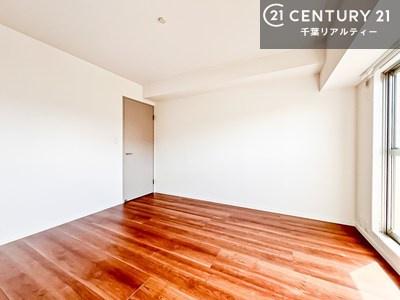 �m�� �V���v���Ƀf�U�C������Ă��邽�߁A�Ƌ��I�т܂���I
���C�ɓ���̉Ƌ��u���Ă��낰���Ԃ���邱�Ƃ��ł��܂��B