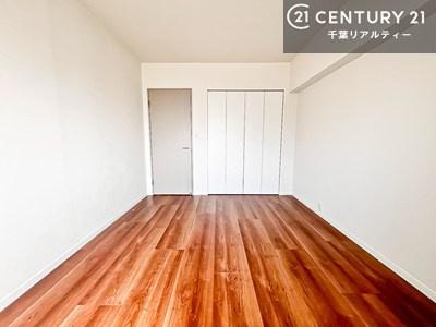 �m�� �V���v���Ƀf�U�C������Ă��邽�߁A�Ƌ��I�т܂���I
���C�ɓ���̉Ƌ��u���Ă��낰���Ԃ���邱�Ƃ��ł��܂��B