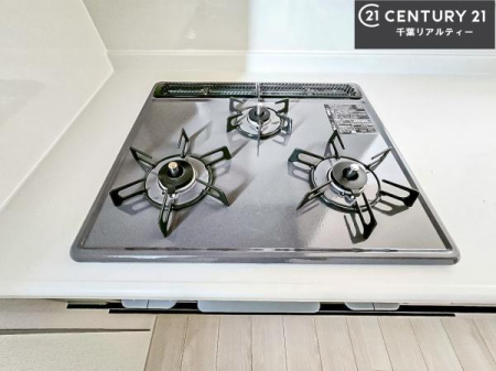 �L�b�`�� �R�����͎O������̂ł������̓����i�s���ł��܂��B
�������O�����t���ł��B�����X�y�[�X���L�X���Ă���׍�Ƃ����₷���I�g�����肪�ǂ��V�X�e���L�b�`���ł��I