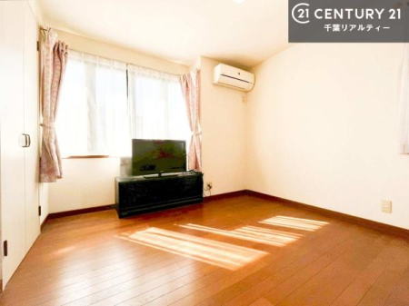 �Q�� �D���������������ޗm���́A���̖ڊo�߂��C�������ǂ������ł��ˁB���������Ԃ��������Ɖ߂������Ƃ��ł��܂��B�D�����F�����̃t���[�����O���ǂ�ȉƋ�ɂ��}�b�`���܂��I