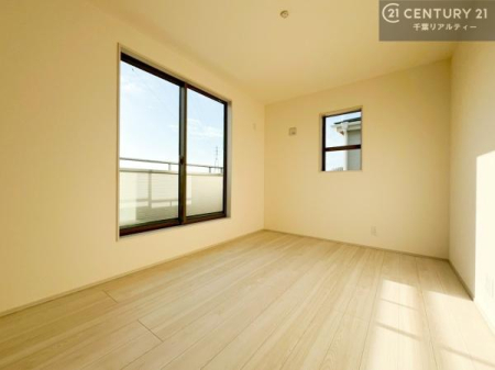 �Q�� �y�������ʐ^�z�o���R�j�[�ɖʂ��Ă���m���ł��B���邭�����肪����A���C����������ł��܂��I���N���āA�O�ɏo�Ĕw�L�т����[�ċz�����ǂ������}������邱�Ƃ��ł��܂��B