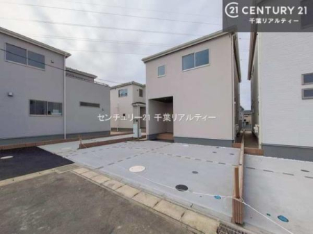 ���ԏ� ���ԃX�y�[�X��2�䕪����܂��I�Z�J���h�J�[�͂������A�o�C�N�⎩�]�ԂȂǂ��u���ꏊ�ɍ���܂���B