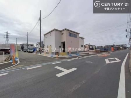 �O�ʓ��H�܂ތ��n�ʐ^ ���ӊ���A���q�l�̂���]�ɍ������������ꏏ�ɂ��ē���v���܂��B�Z��[���A�h�o�C�U�[�ɂ�邲���k������܂��B���Ђ͂��₢���킹�ɑ��Ή����܂��I���҂������܂���I