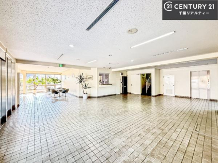 ���r�[ �L�X�Ƃ������r�[�͊J�����ɖ����A���炩�Ȏ��R�����������݂܂��B
�Z�܂�����Q�X�g���A���邭��i�ȋ�Ԃ��S�n�悭�}���Ă���܂��B