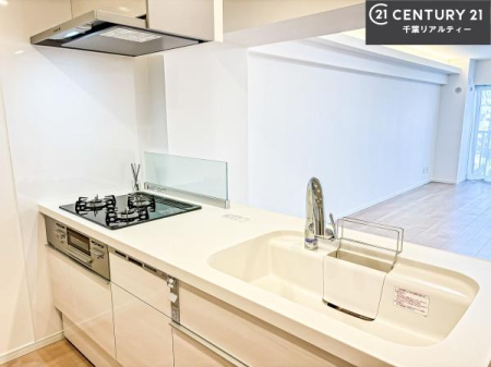 �L�b�`�� �����g���L�b�`�����Y��Ő����Ȃ炨���������̂��y�����Ȃ�܂���ˁB�@�\���ƃf�U�C���������˔������������L�b�`���B