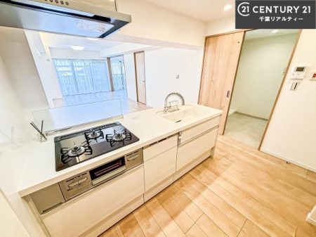 �L�b�`�� �����g���L�b�`�����Y��Ő����Ȃ炨���������̂��y�����Ȃ�܂���ˁB�@�\���ƃf�U�C���������˔������������L�b�`���B