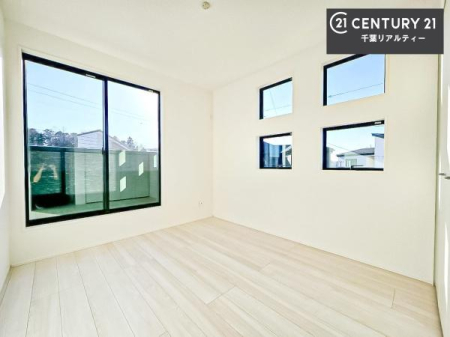 �Q�� �o���R�j�[�ɖʂ��Ă���m���ł��B���邭�����肪����A���C����������ł��܂��I���N���āA�O�ɏo�Ĕw�L�т����[�ċz�����ǂ������}������邱�Ƃ��ł��܂��B