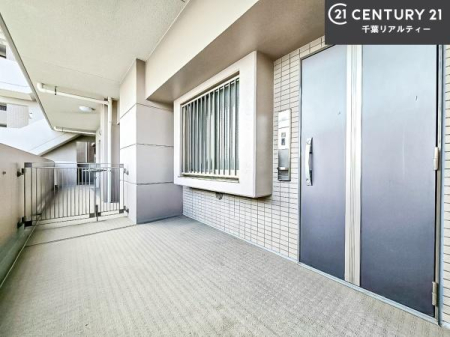 ���̑� �u���̕����C�ɂȂ�I�v�u�������Ăǂ�ȏ��H�v�u�����Əڂ����m�肽���I�v�Ǝv������A���C�y�ɂ����k���������B