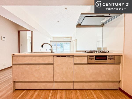 �L�b�`�� ���[�X�y�[�X���L�x�ŁA�����X�y�[�X���X�b�L���ƕЕt���Ђ�`�����p�ł��܂��I
���K�ɍ�Ƃ��ł��܂��I�����̗���������܂��I