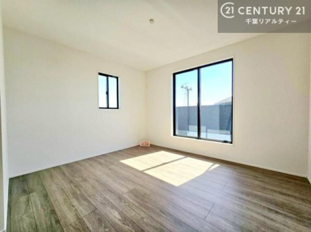 �Q�� �o���R�j�[�ɖʂ��Ă���m���ł��B���邭�����肪����A���C����������ł��܂��I���N���āA�O�ɏo�Ĕw�L�т����[�ċz�����ǂ������}������邱�Ƃ��ł��܂��B