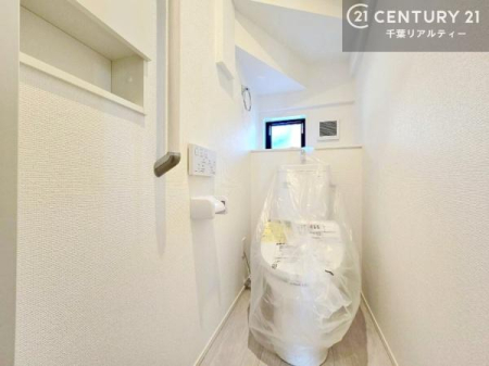 �g�C�� �������֍��ɂ��A�~��͕֍����g�����ł���̂ŗ₽���֍��ɍ��炸�ɍςފ������d�l�ł��I
