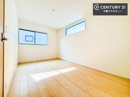 �m�� 2�ʍ̌����m�ۂ������邢�����́A���ʂ����ǂ��A���邭��ϋ��S�n�̗ǂ���ԂƂȂ��Ă���܂��B�����b�N�X���ĉ߂�����S�n�̗ǂ��������ł��I