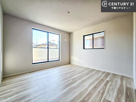 �m�� �o���R�j�[�ɖʂ��Ă���m���ł��B���邭�����肪����A���C����������ł��܂��I���N���āA�O�ɏo�Ĕw�L�т����[�ċz�����ǂ������}������邱�Ƃ��ł��܂��B