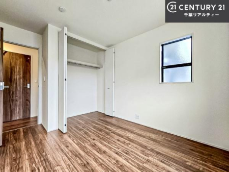 ���r���O�ȊO�̋��� 4�̗m�������邩�炱�������A���R�x�̍�����炵�B�Q����ݑ�[�N�p�̏��ւȂǁA���C�t�X�^�C���ɍ��킹�Ďg���������\�ł��B