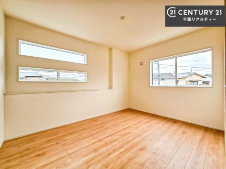 �m�� 2�ʍ̌����m�ۂ������邢�����́A���ʂ����ǂ��A���邭��ϋ��S�n�̗ǂ���ԂƂȂ��Ă���܂��B�����b�N�X���ĉ߂�����S�n�̗ǂ��������ł��I