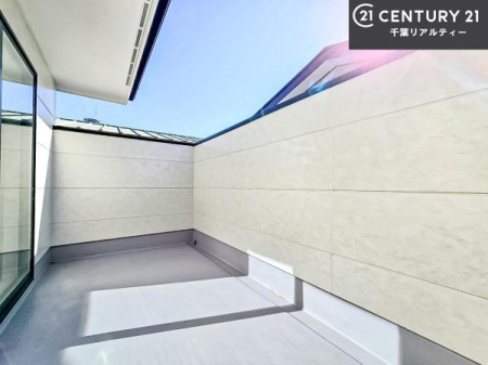 �o���R�j�[ �z������ǍD�ȃo���R�j�[�ł��I���ꂽ���ɂ͐�������n����J���I�Ȏ��Ԃ��y���߂܂��B