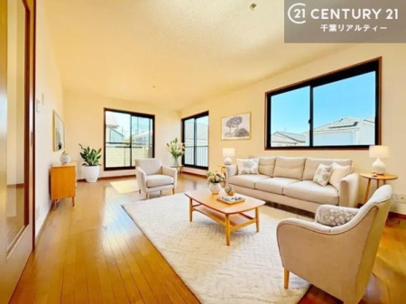 ���r���O �Ƌ��CG�p�[�X�ł��B�L�X�_�C�j���O�X�y�[�X�I������肨�H���B�΂��������y�������Ԃ��߂����܂��B���X�̔���������܂��I