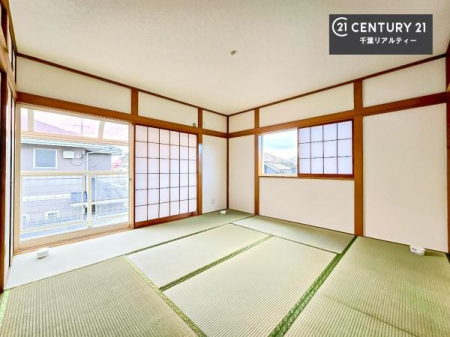 �a�� �a���ł͂��q�l���]��ł����������S�z�͂قƂ�ǂ���܂���B
�Ǝ��̍��ԂɃ}�}��p�p���Q�����Ŏg����x�e�X�y�[�X�Ƃ��Ă����p�I