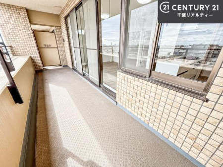 �o���R�j�[ �z������̗ǂ��o���R�j�[�ŁA�����󕨂��悭���������ł��ˁI
���V�C�̗ǂ����ɂ̓o���R�j�[�֏o�ă��t���b�V������̂��C�����悳�����ł��B