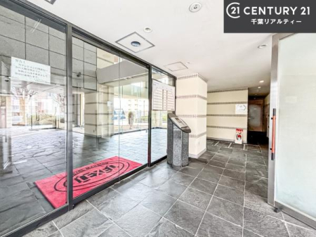 �G���g�����X ��؂Ȃ��q�l�����o�}������G���g�����X�B�z��������ǂ��S�n�̗ǂ���Ԃł��B