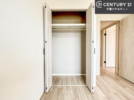 ���r���O�ȊO�̋��� ���[���������肠��̂ŉƋ�̔z�u�����₷���A���C�t�X�^�C���ɍ��킹����������肪�\�ł��B