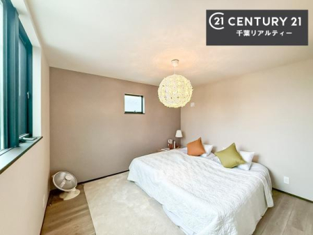 �Q�� �D���������������ޗm���́A���̖ڊo�߂��C�������ǂ������ł��ˁB���������Ԃ��������Ɖ߂������Ƃ��ł��܂��B�D�����F�����̃t���[�����O���ǂ�ȉƋ�ɂ��}�b�`���܂��I