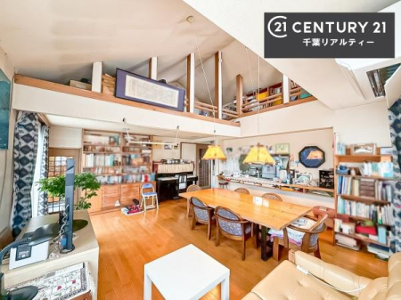 ���r���O ���������[�t���I�X�y�[�X������̂ł�������ƕЕt������ɍL�X�������������m�ہI