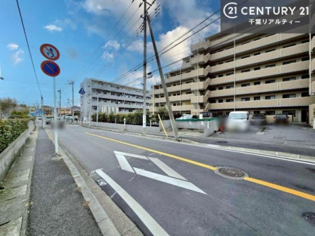 ���̑����n ���A�����������܂�����A�����̂��ē����\�ł��B�ʐ^�����ł͕�����Ȃ����邳��J�����A�Z�ݐS�n�̗ǂ����A���Ќ��n�ɂĂ��m�F���������B�V������炵�̑������A���Ђ��̋@��ɂ��̊����������B