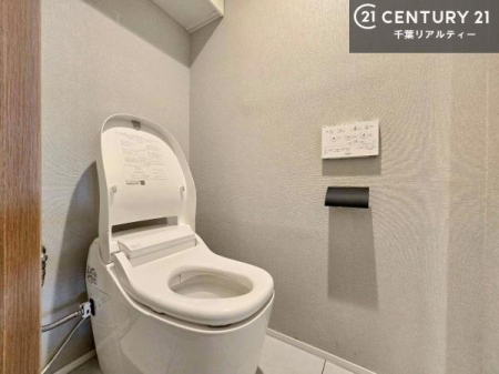 �g�C�� �������֍��ɂ��A�~��͕֍����g�����ł���̂ŗ₽���֍��ɍ��炸�ɍςފ������d�l�ł��I
