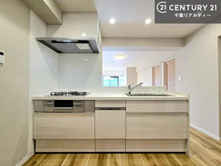 �L�b�`�� ���[�X�y�[�X���L�x�ŁA�����X�y�[�X���X�b�L���ƕЕt���Ђ�`�����p�ł��܂��I
���K�ɍ�Ƃ��ł��܂��I�����̗���������܂��I